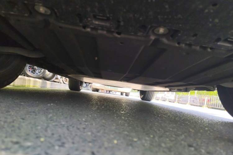 Used Dongfeng NAMMI 01 2024 New Edition 330 Plus Smart+ Chassis Front