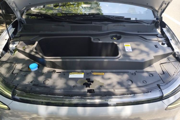 Used Dongfeng NAMMI 01 2024 New Edition 330 Plus Smart+ Engine Bay