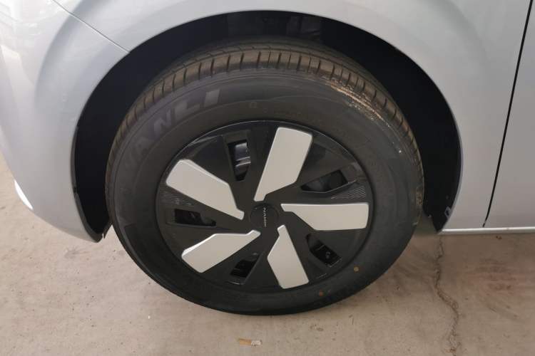 Used Dongfeng NAMMI 01 2024 New Edition 330 Air Exterior 7