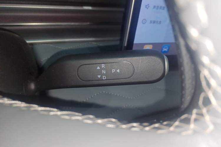 Used Dongfeng NAMMI 01 2024 Co-Creation Edition Co-Creation ME Version Gear Lever