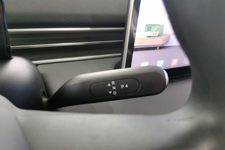 Used Dongfeng NAMMI 01 2024 New Edition 330 Air Gear Lever