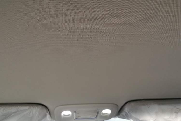 Used Dongfeng NAMMI 01 2024 New Edition 330 Air Headliner