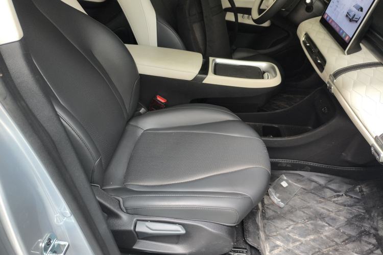 Used Dongfeng NAMMI 01 2024 New Edition 430 Plus Smart+ Right Front Seat