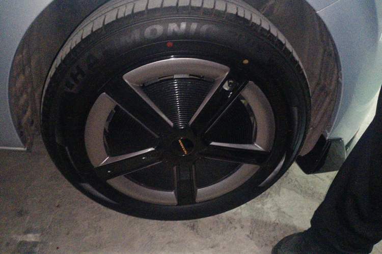 Used Dongfeng NAMMI 01 2024 Co-Creation Edition Co-Creation ME Version Right Front Wheel Hub