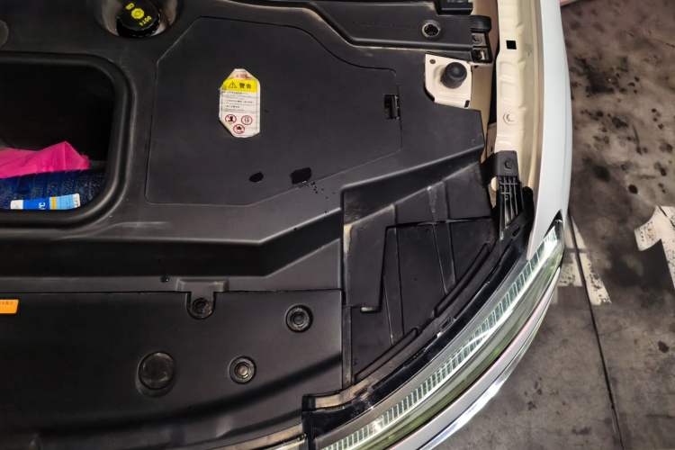 Used Dongfeng NAMMI 01 2024 New Edition 430 Plus Smart+ Engine Bay Left