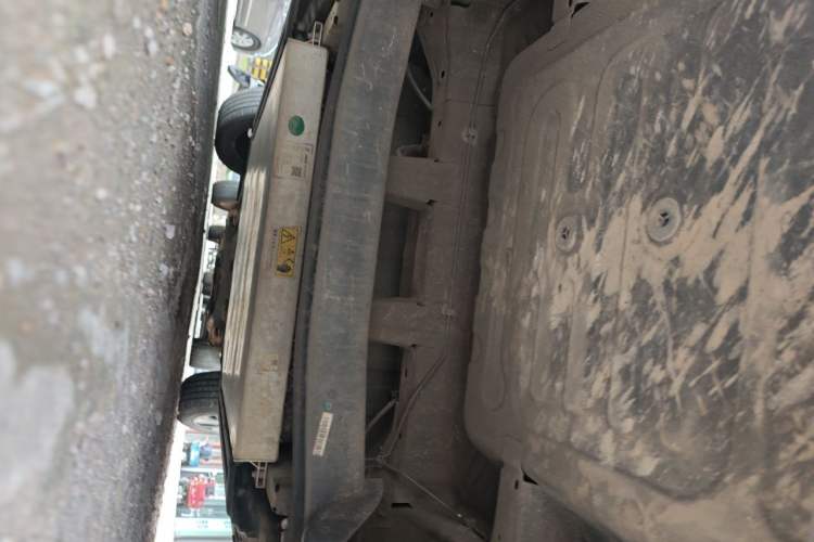 Used Dongfeng NAMMI 01 2024 330 Air Chassis Rear