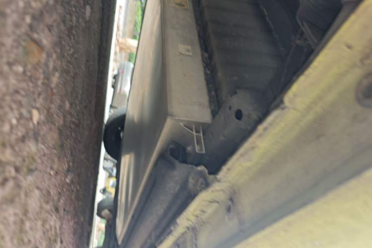 Used Dongfeng NAMMI 01 2024 330 Air Chassis Rear Right