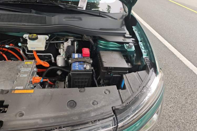 Used Dongfeng NAMMI 01 2024 New Edition 430 Max Smart+ Engine Bay Left