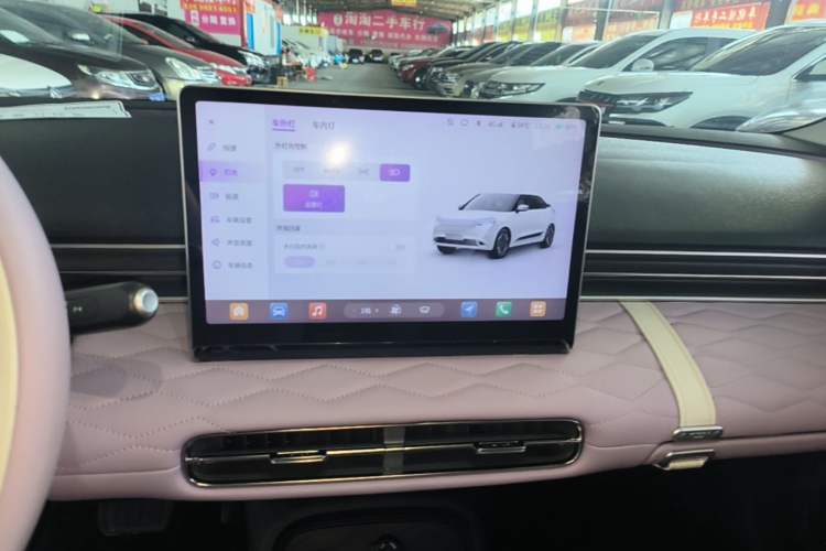 Used Dongfeng NAMMI 01 2024 New Edition 330 Plus Smart+ Audio And AC Panel