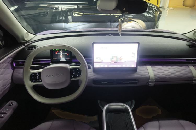 Used Dongfeng NAMMI 01 2024 New Edition 430 Plus Smart+ Center Console