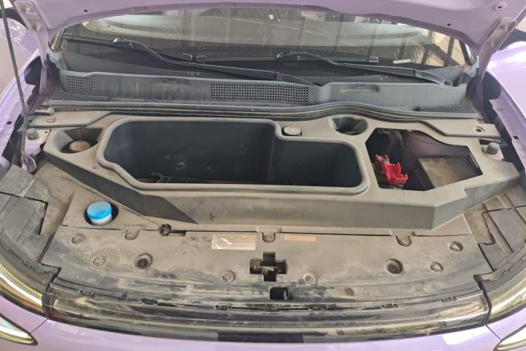 Used Dongfeng NAMMI 01 2024 New Edition 430 Max Smart+ Engine Bay