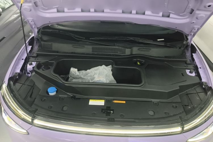 Used Dongfeng NAMMI 01 2024 New Edition 430 Plus Smart+ Engine Bay