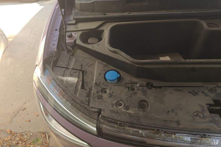 Used Dongfeng NAMMI 01 2024 New Edition 330 Plus Smart+ Engine Bay Right