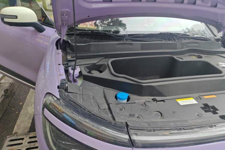 Used Dongfeng NAMMI 01 2024 330 Plus Engine Bay Right