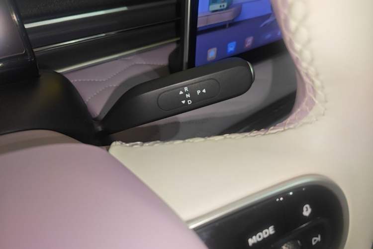 Used Dongfeng NAMMI 01 2024 New Edition 430 Plus Smart+ Gear Lever