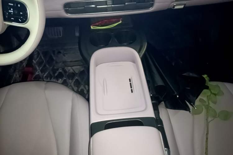 Used Dongfeng NAMMI 01 2024 New Edition 430 Plus Smart+ Gear Lever