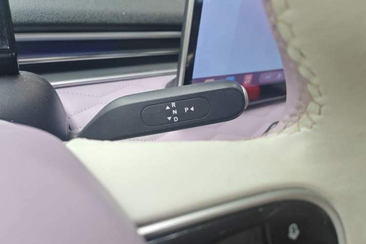Used Dongfeng NAMMI 01 2024 330 Plus Gear Lever