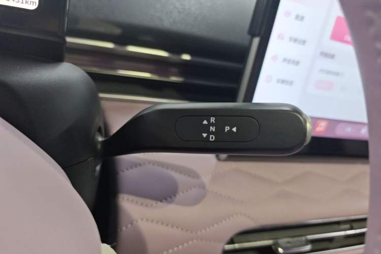 Used Dongfeng NAMMI 01 2024 New Edition 330 Plus Smart+ Gear Lever