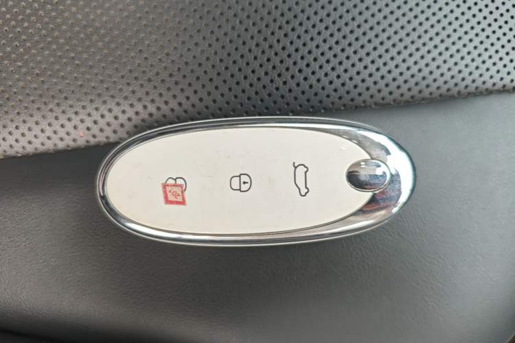 Used Dongfeng NAMMI 01 2024 430 Plus Smart+ Interior 1