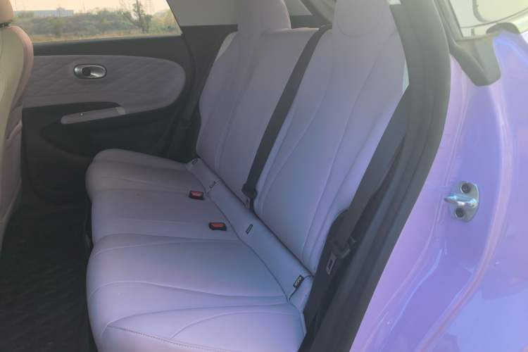 Used Dongfeng NAMMI 01 2024 330 Plus Smart+ Interior 4