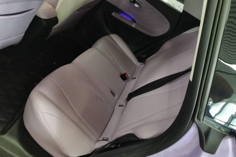Used Dongfeng NAMMI 01 2024 New Edition 430 Plus Smart+ Interior 4