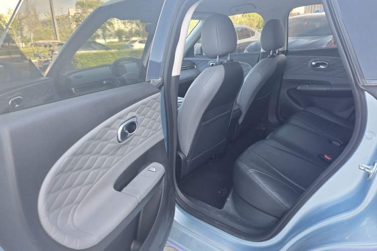 Used Dongfeng NAMMI 01 2024 430 Plus Smart+ Interior 6