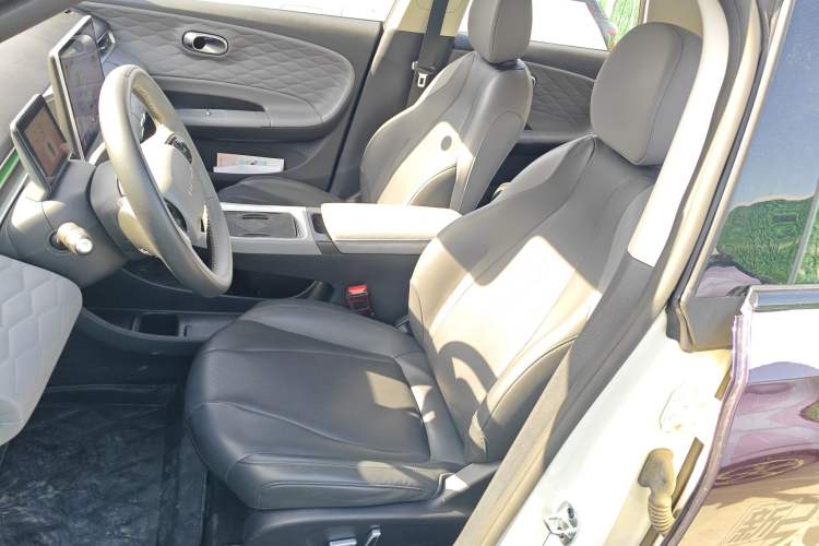 Used Dongfeng NAMMI 01 2024 Co-Creation Edition – Co-Creation WE Version Left Front Seat