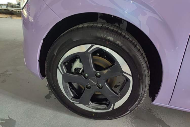 Used Dongfeng NAMMI 01 2024 New Edition 430 Plus Smart+ Left Front Wheel Hub