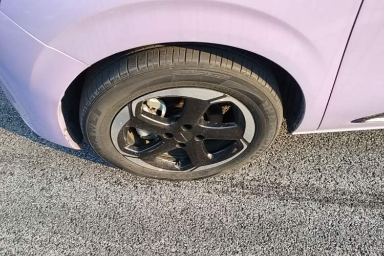 Used Dongfeng NAMMI 01 2024 New Edition 430 Plus Smart+ Left Front Wheel Hub