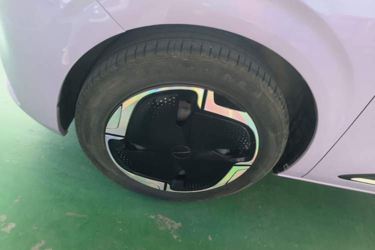 Used Dongfeng NAMMI 01 2024 New Edition 330 Plus Smart+ Left Front Wheel Hub