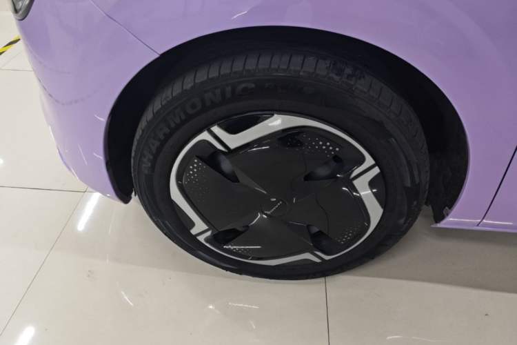 Used Dongfeng NAMMI 01 2024 New Edition 330 Plus Smart+ Left Front Wheel Hub