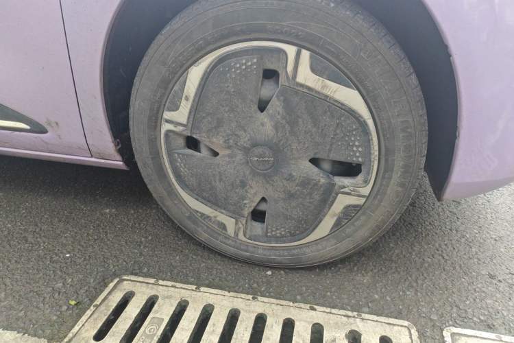 Used Dongfeng NAMMI 01 2024 330 Plus Right Front Wheel Hub