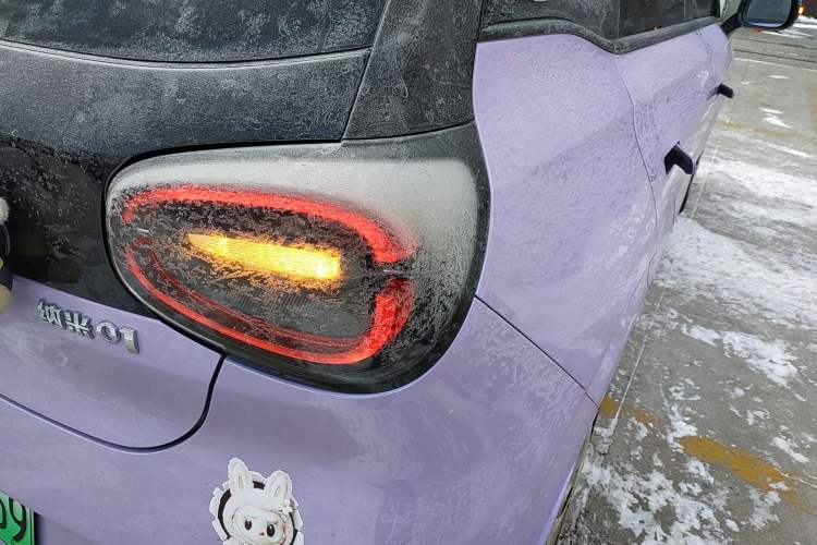 Used Dongfeng NAMMI 01 2024 New Edition 330 Plus Smart+ Right Rear Taillight