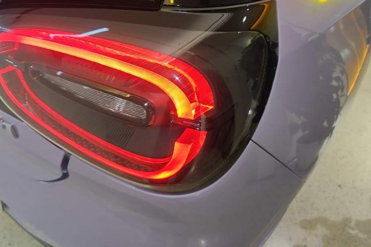 Used Dongfeng NAMMI 01 2024 New Edition 430 Plus Smart+ Right Rear Taillight