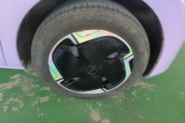 Used Dongfeng NAMMI 01 2024 New Edition 330 Plus Smart+ Right Rear Wheel Hub