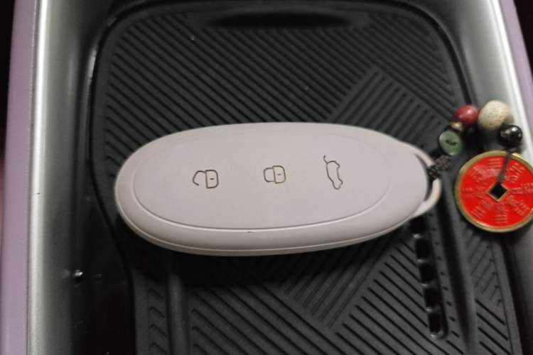 Used Dongfeng NAMMI 01 2024 New Edition 330 Plus Smart+ Vehicle Key