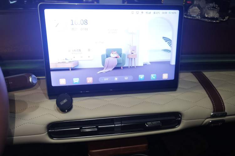 Used Dongfeng NAMMI 01 2024 New Edition 430 Plus Smart+ Audio And AC Panel