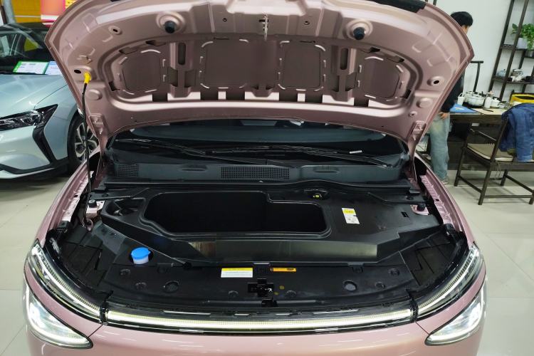 Used Dongfeng NAMMI 01 2024 New Edition 430 Plus Smart+ Engine Bay