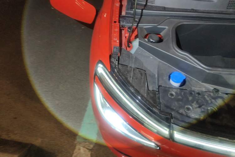 Used Dongfeng NAMMI 01 2024 New Edition 330 Plus Smart+ Engine Bay Right