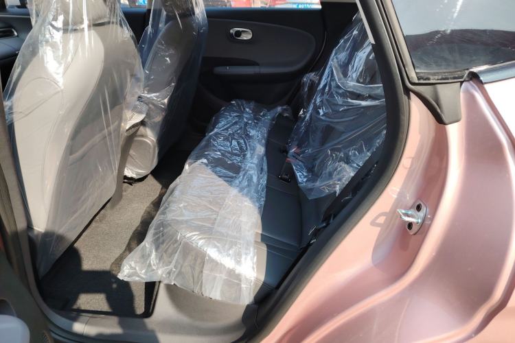 Used Dongfeng NAMMI 01 2024 New Edition 330 Air Interior 1