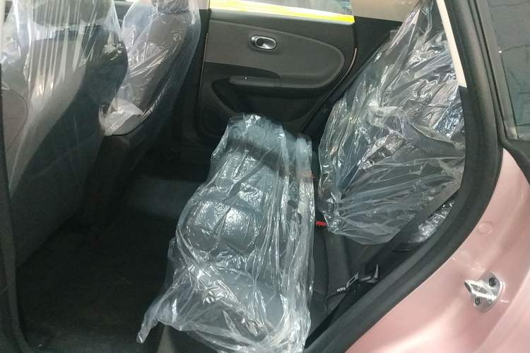 Used Dongfeng NAMMI 01 2024 New Edition 330 Air Left Rear Seat