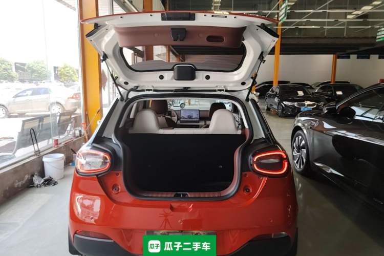 Used Dongfeng NAMMI 01 2024 New Edition 330 Plus Smart+ Trunk