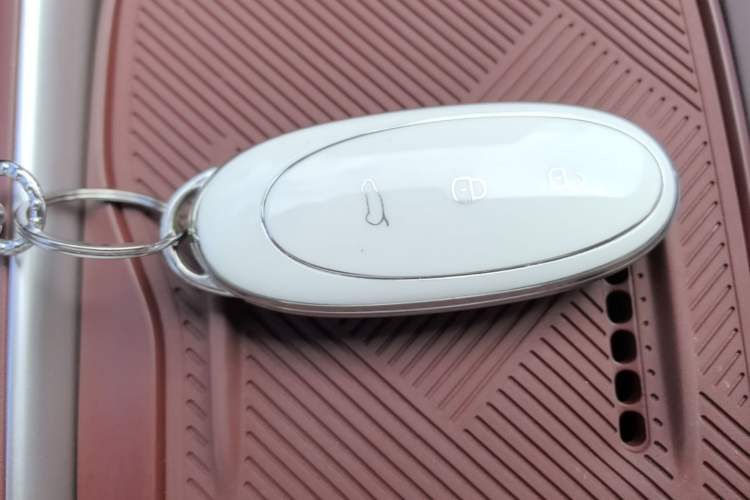 Used Dongfeng NAMMI 01 2024 New Edition 430 Plus Smart+ Vehicle Key