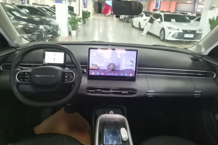 Used Dongfeng NAMMI 01 2024 New Edition 330 Air Center Console