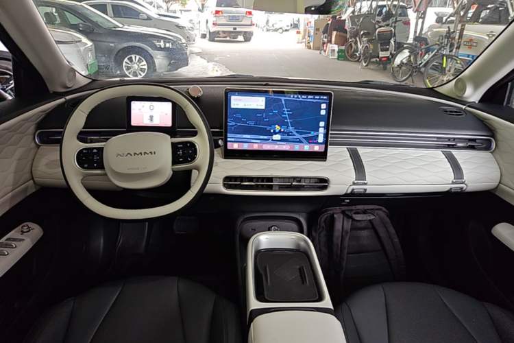 Used Dongfeng NAMMI 01 2024 New Edition 330 Plus Smart+ Center Console