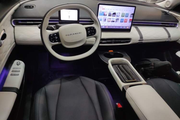 Used Dongfeng NAMMI 01 2024 New Edition 330 Plus Smart+ Center Console