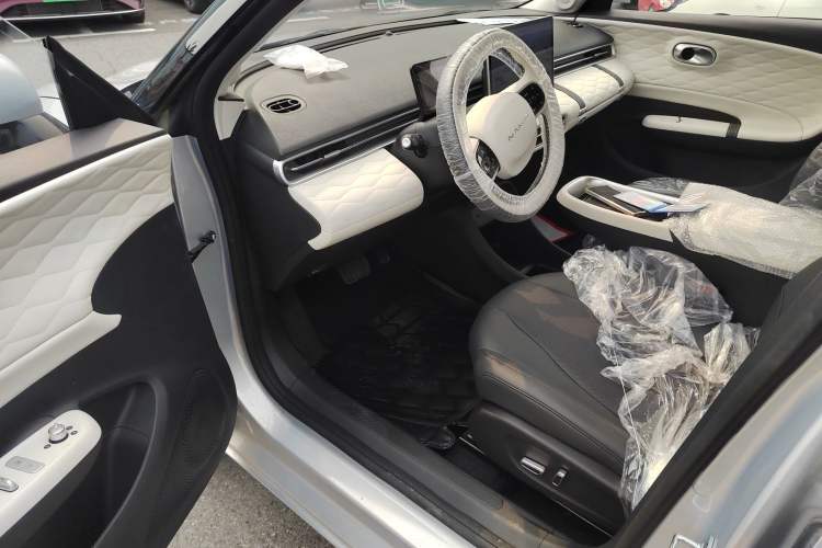 Used Dongfeng NAMMI 01 2024 New Edition 330 Plus Smart+ Driver Seat