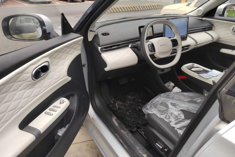 Used Dongfeng NAMMI 01 2024 New Edition 330 Plus Smart+ Driver Seat
