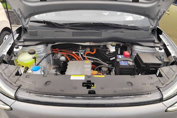 Used Dongfeng NAMMI 01 2024 New Edition 330 Plus Smart+ Engine Bay