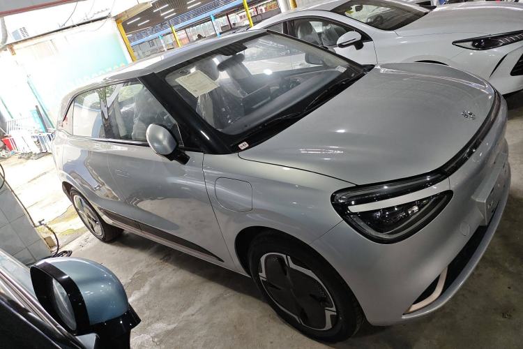 Used Dongfeng NAMMI 01 2024 New Edition 330 Plus Smart+ Exterior 2